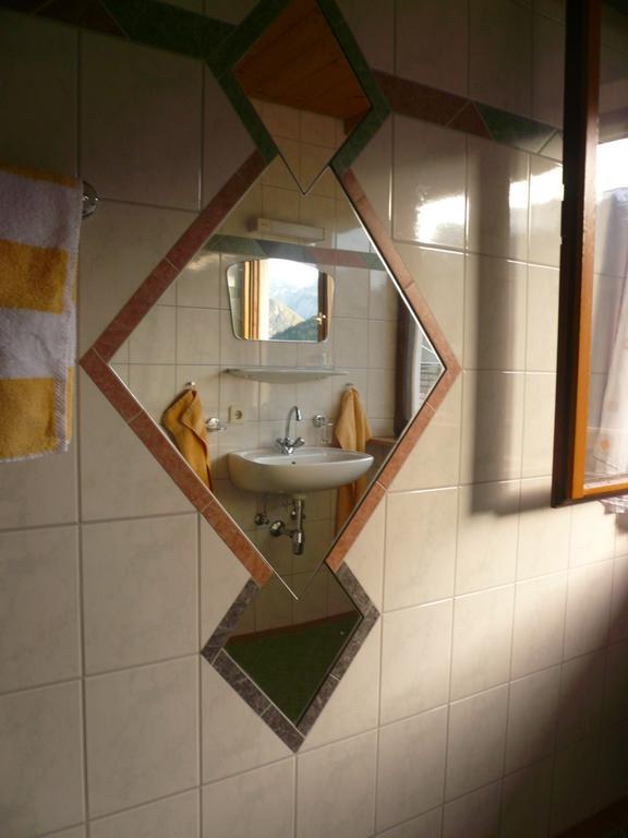 Ledererhof Villa Oberlienz Room photo